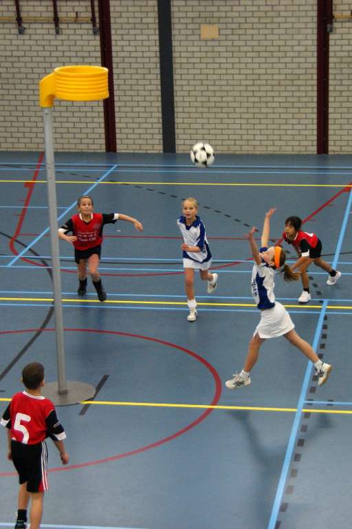 Korfbal E1  4 december-13.JPG
